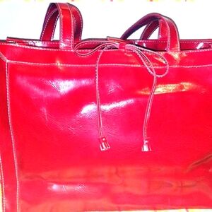 Liz Claiborne women's red tote vintage bag. Some wear on inside. As is.